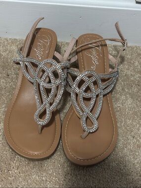 Fergie Nude/Tan (Hugh of pink) Crystal-Embellished T-Strap Sandals